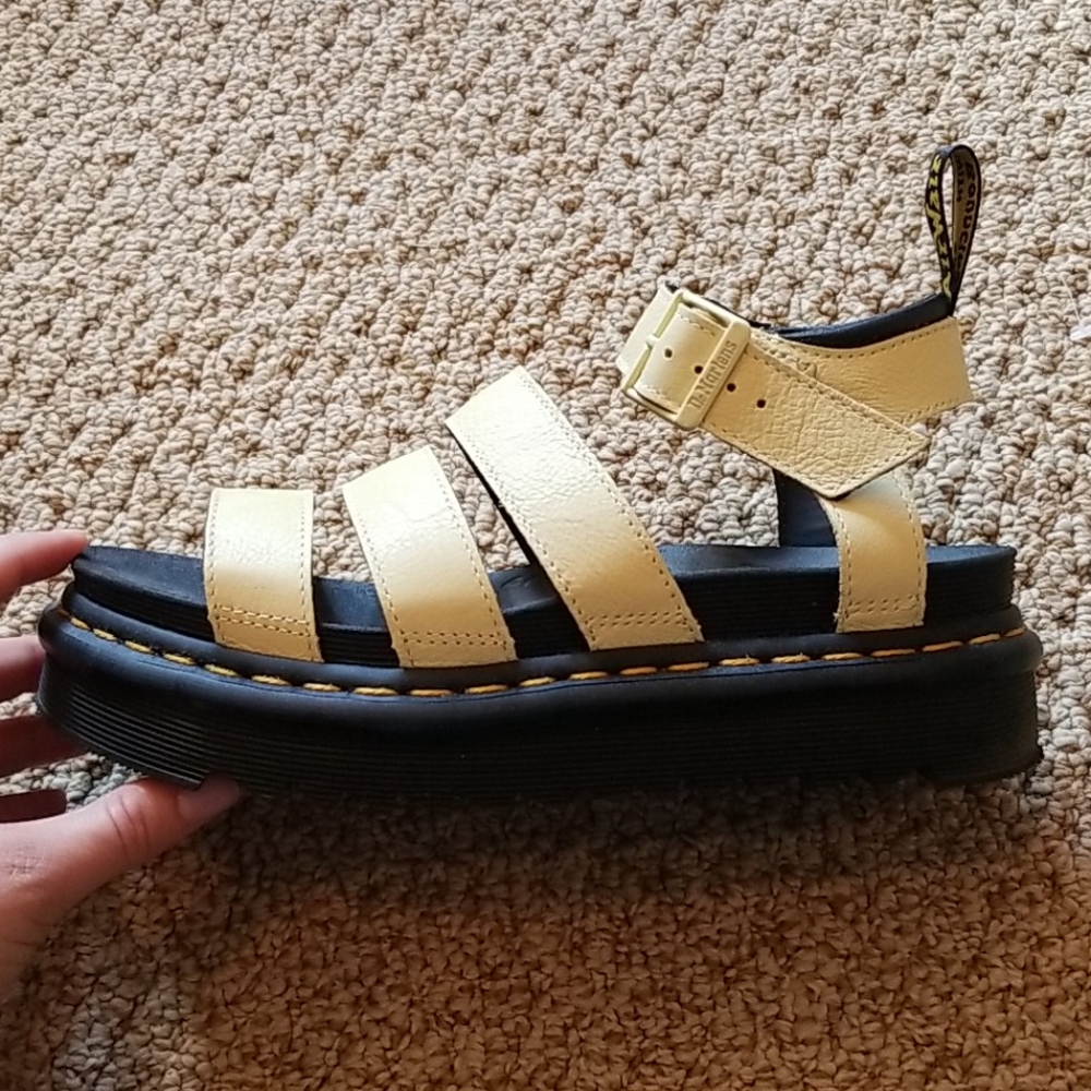 SOLD! Blaire Sandals Doc Martens - Picture 3 of 5